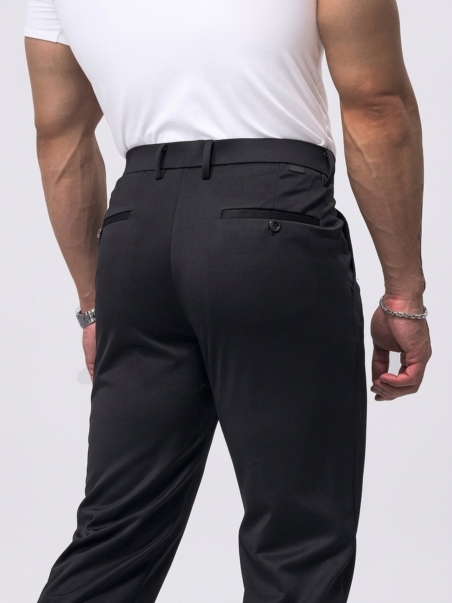TRUE FORMAL | Elegance fused with comfort